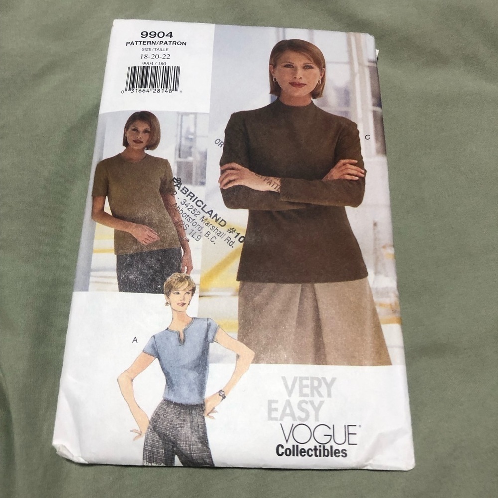 Vintage Very Easy Very Vogue Pattern 9904 uncut -18-20-22
